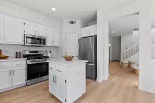 2165 Kingsbury Cir, Santa Clara, CA 95054 - Photo 11