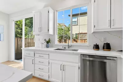 2165 Kingsbury Cir, Santa Clara, CA 95054 - Photo 13