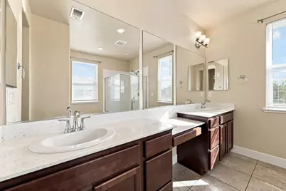10068 Carinata Dr, Elk Grove, CA 95757 - Photo 29