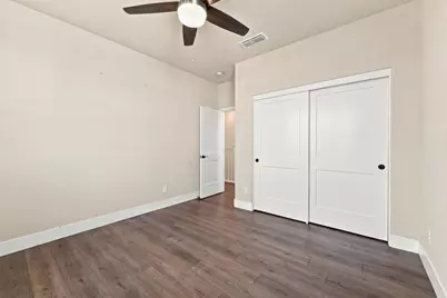 10068 Carinata Dr, Elk Grove, CA 95757 - Photo 23
