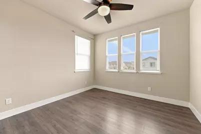 10068 Carinata Dr, Elk Grove, CA 95757 - Photo 21