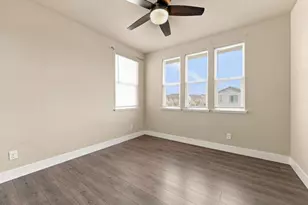 10068 Carinata Dr, Elk Grove, CA 95757 - Photo 21