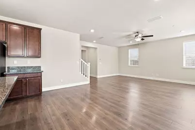 10068 Carinata Dr, Elk Grove, CA 95757 - Photo 19