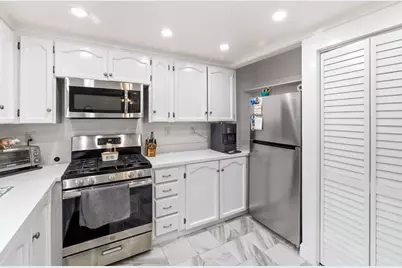 19233 Creekside Ln, Salinas, CA 93908 - Photo 17