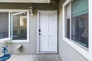 19233 Creekside Ln, Salinas, CA 93908 - Photo 7
