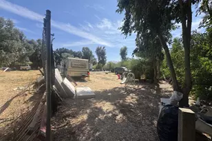 12235 Foothill Ave, San Martin, CA 95046 - Photo 21