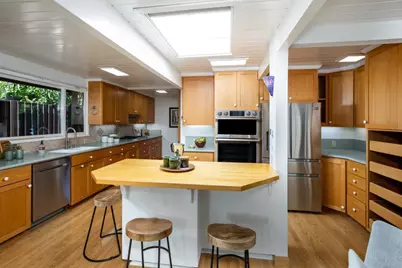 1131 Parkinson Ave, Palo Alto, CA 94301 - Photo 13