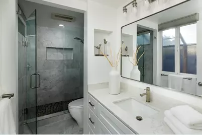 1131 Parkinson Ave, Palo Alto, CA 94301 - Photo 17