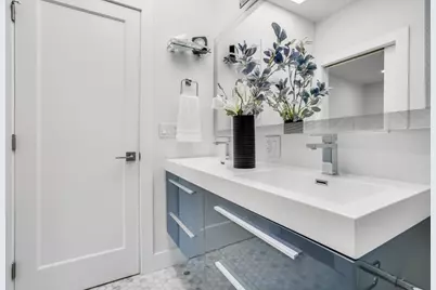 619 Naples St, San Francisco, CA 94112 - Photo 13