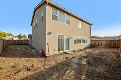 2540 Ryan Dr, Hollister, CA 95023 - Photo 69