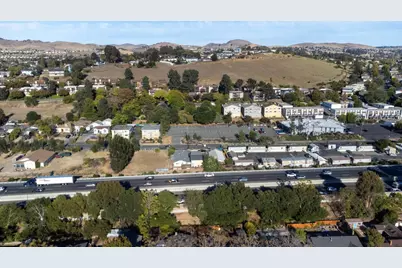 541-545 Admiral Callaghan Ln, Vallejo, CA 94591 - Photo 19