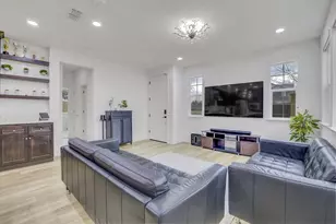 1426 S Central Pkwy, Mountain House, CA 95391 - Photo 7