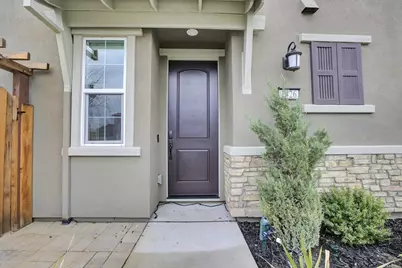 1426 S Central Pkwy, Mountain House, CA 95391 - Photo 5