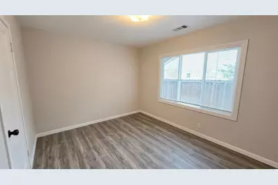 2258 Pepper Dr, Concord, CA 94520 - Photo 9