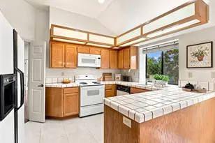 7660 Falkirk Dr, San Jose, CA 95135 - Photo 9