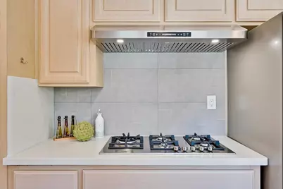 10936 Linda Vista Dr, Cupertino, CA 95014 - Photo 19