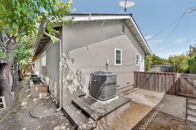 898 Lois Ave, Sunnyvale, CA 94087 - Photo 37