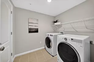2731 Viterbo Ct 4, San Jose, CA 95111 - Photo 31