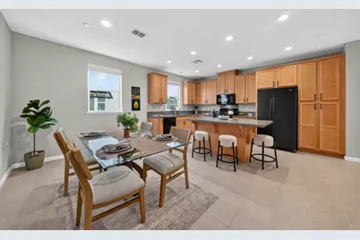 2731 Viterbo Ct 4, San Jose, CA 95111 - Photo 17