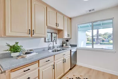 2210 Stebbins Ave, Santa Clara, CA 95051 - Photo 21