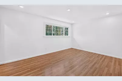 2050 Halterman Ave, Santa Cruz, CA 95062 - Photo 15