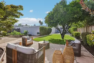 1054 Thornton Way, San Jose, CA 95128 - Photo 39