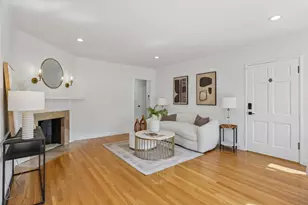 1054 Thornton Way, San Jose, CA 95128 - Photo 5