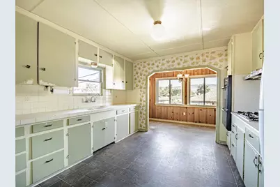 35 Sycamore St, Watsonville, CA 95076 - Photo 13