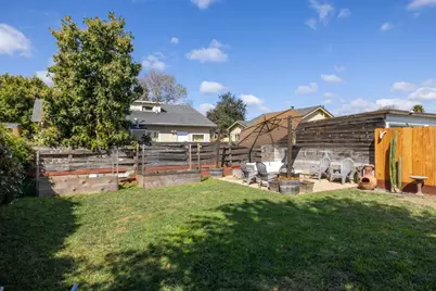 62 Buena Vista St, Salinas, CA 93901 - Photo 35