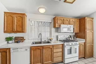 8282 Murray Ave 116, Gilroy, CA 95020 - Photo 9