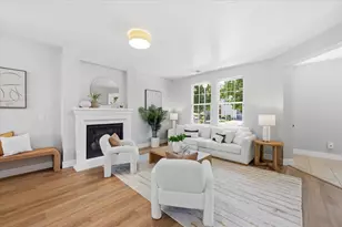 936 Valencia Ave, Mountain View, CA 94040 - Photo 3