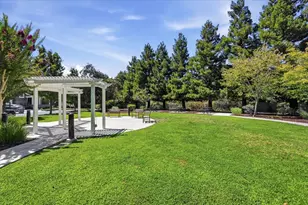 936 Valencia Ave, Mountain View, CA 94040 - Photo 37