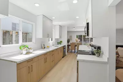 3927 Forestwood Dr, San Jose, CA 95121 - Photo 9