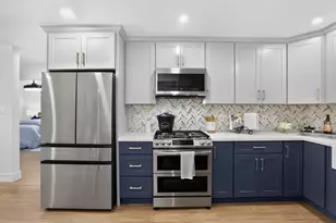 1145 Henderson Ave, Menlo Park, CA 94025 - Photo 11