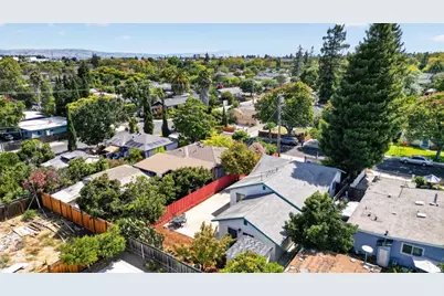 1145 Henderson Ave, Menlo Park, CA 94025 - Photo 33