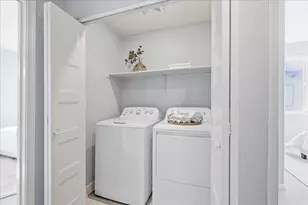192 William Manly St 6, San Jose, CA 95136 - Photo 45