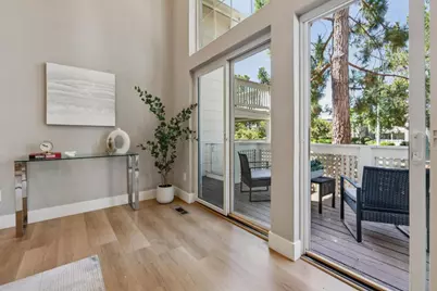 1121 Outrigger Ln, Foster City, CA 94404 - Photo 17