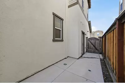1652 Wonderland Way Way, Hayward, CA 94545 - Photo 73