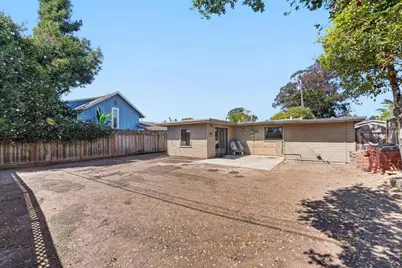 Maple St, Aptos, CA 95003 - Photo 19