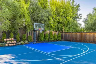 1700 Esberg Rd, Los Altos, CA 94024 - Photo 35