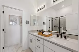 253 Waters Park Cir, San Mateo, CA 94403 - Photo 17