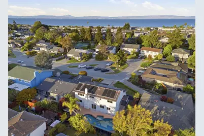 323 Shad Ct, Foster City, CA 94404 - Photo 29