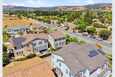 17054 Mimosa Dr, Morgan Hill, CA 95037 - Photo 41