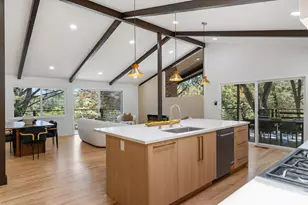 145 Dolton Ave, San Carlos, CA 94070 - Photo 17