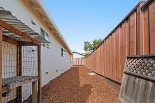 1435 Eastcrest Ct, Santa Cruz, CA 95062 - Photo 43