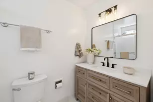 1086 Robbia Dr, Sunnyvale, CA 94087 - Photo 19