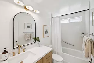 1086 Robbia Dr, Sunnyvale, CA 94087 - Photo 25