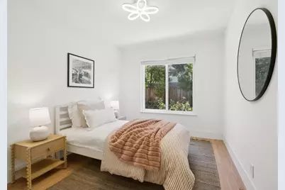 1086 Robbia Dr, Sunnyvale, CA 94087 - Photo 21