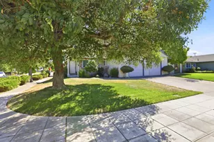 986 W Hacienda Ave, Campbell, CA 95008 - Photo 9