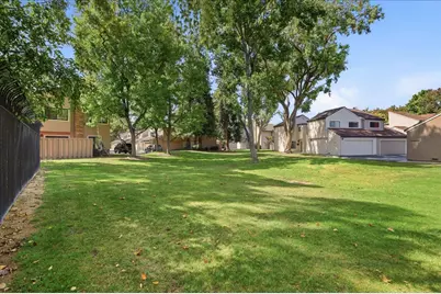 2562 S Park Ln, Santa Clara, CA 95051 - Photo 47